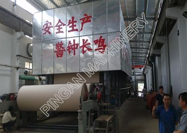 De hoogwaardige Fluting van het de Papierfabriekmateriaal OCC van de Papiermachine Maagdelijke Pulp